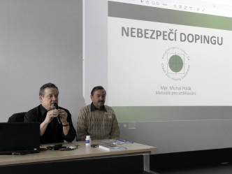 Na gymnáziu o dopingu ze všech stran