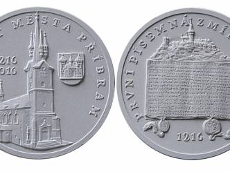 Příbram vydává stříbrné pamětní medaile k 800. výročí města